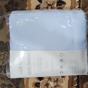 Soft silky & luxurious 4 piece King Sheet  set